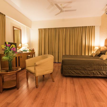 Sai Vishram Business Hotel Kammasandra Exterior foto